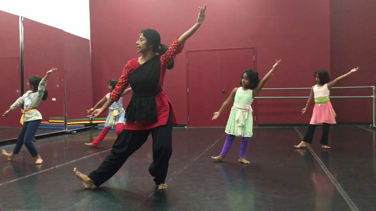 Uma - Teaching Class (clip 3)